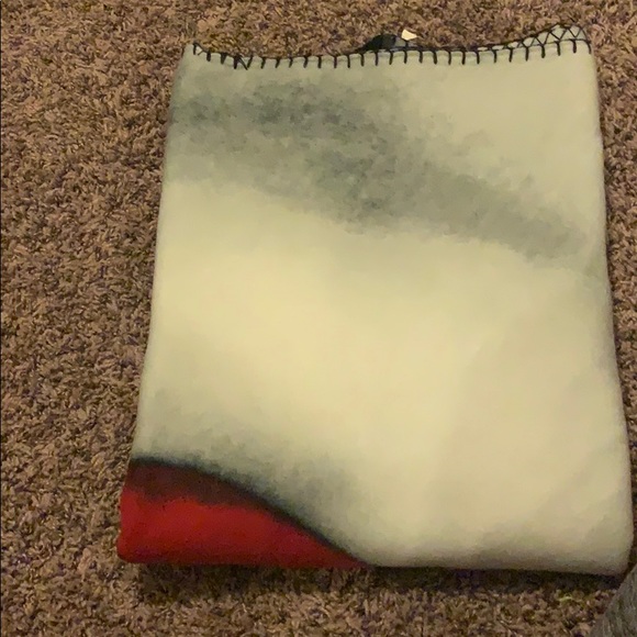 marilyn monro thro blanket - Picture 3 of 3